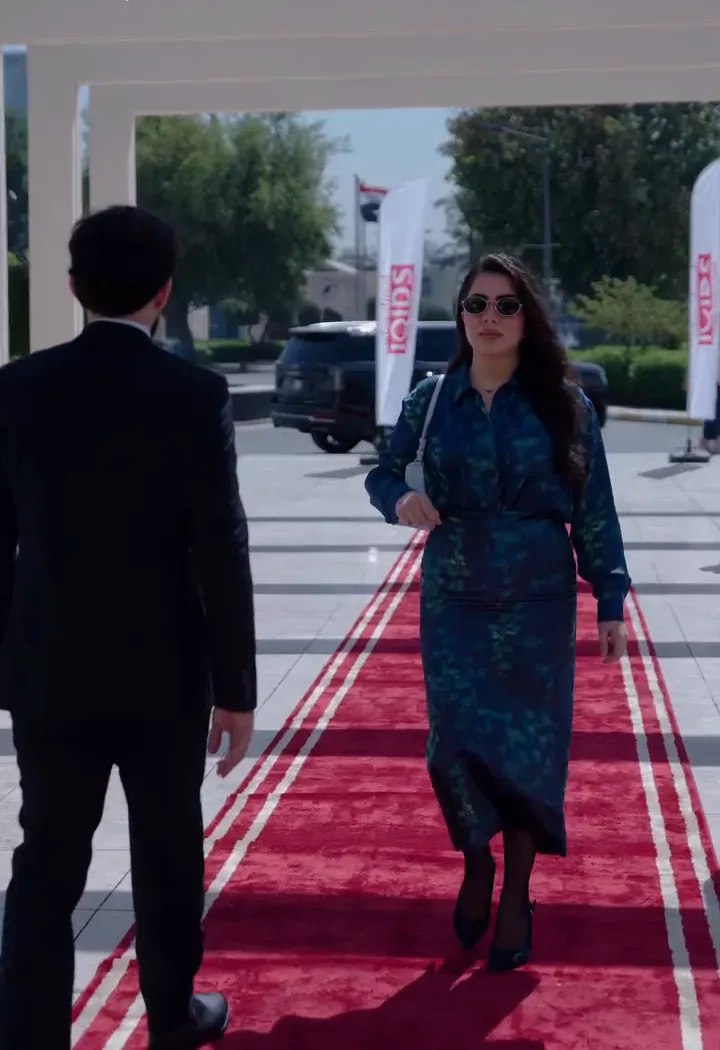 THE RED CARPET